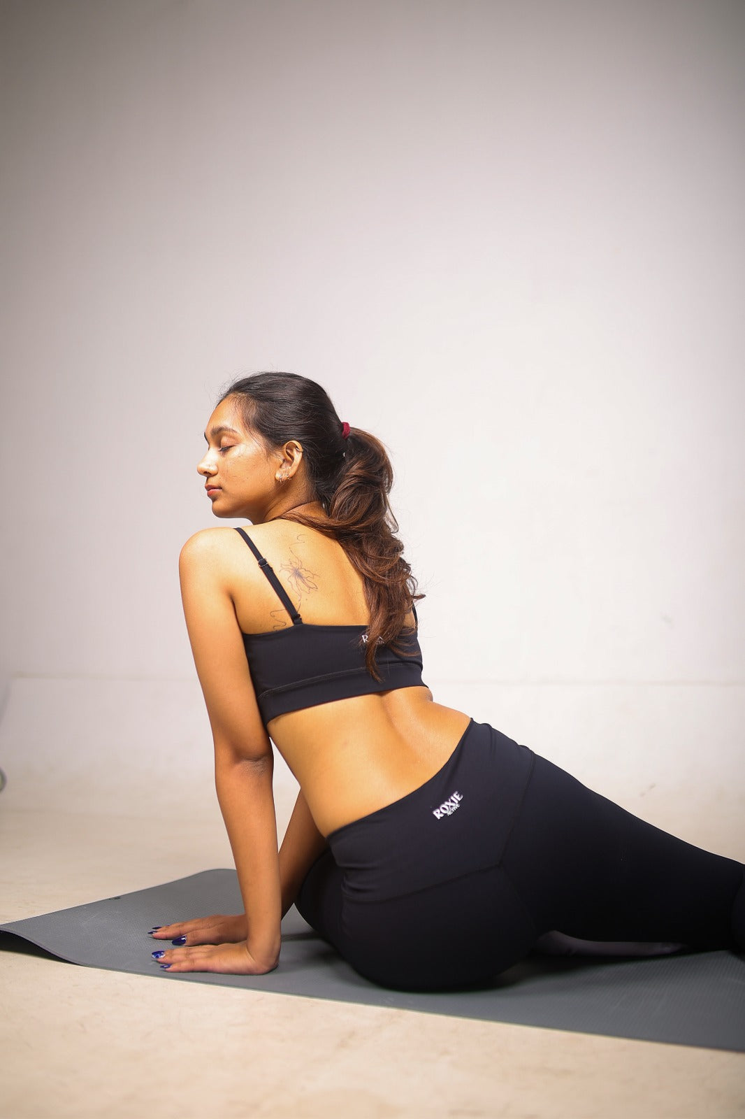 Versa Fit Dark Dimention High Waisted Leggings