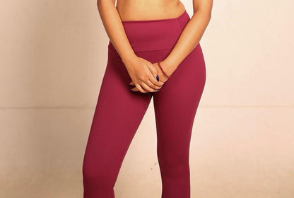 Versa Fit Fine Wine High Waisted Leggings